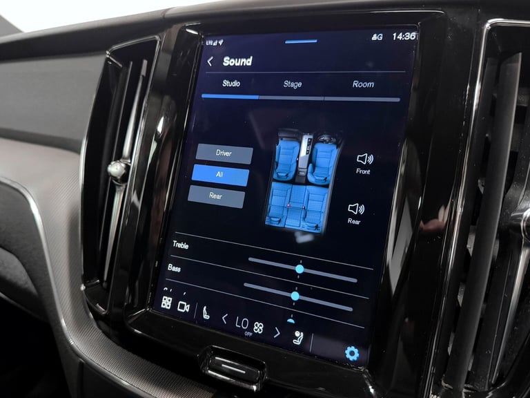 2021 Volvo XC60 R-Design Pro T8 AWD (390 hp) Auto ESTATE Petrol/Electric Hybrid Automatic