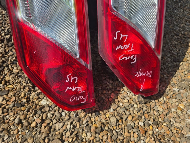 FORD TRANSIT CUSTOM LEFT PASSENGER SIDE Back REAR BRAKE LIGHT Breaking Parts