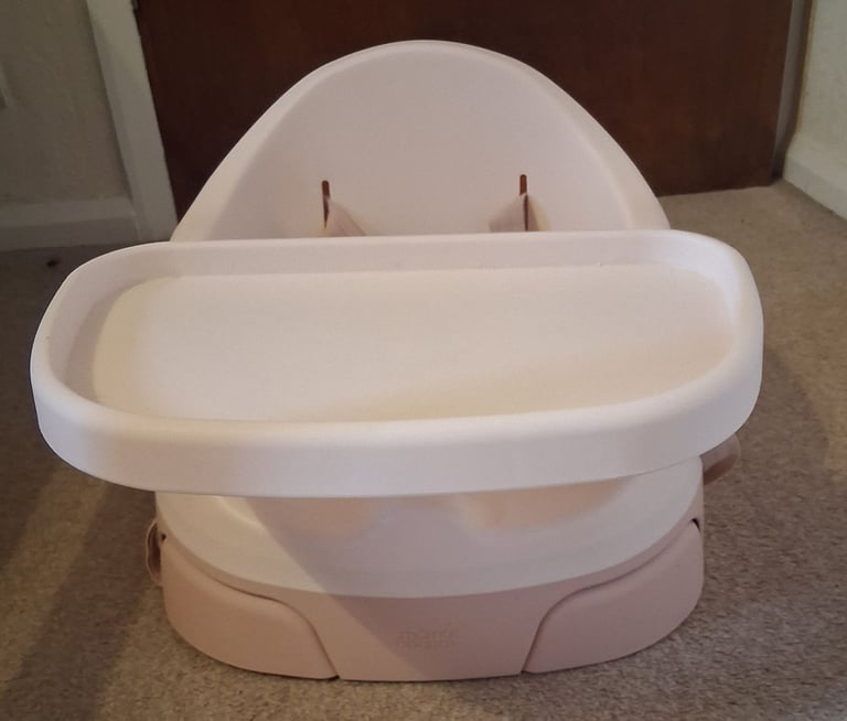 Baby Booster - Pink  Like New 