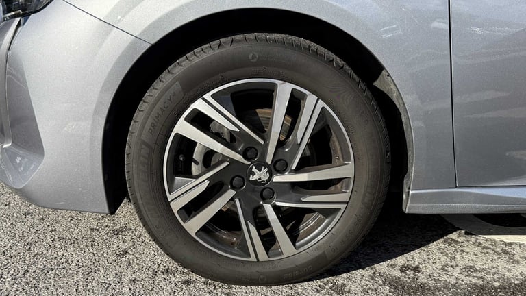 2023 Peugeot 208 1.2 PureTech 100 Allure Premium + 5dr Hatchback Petrol Manual