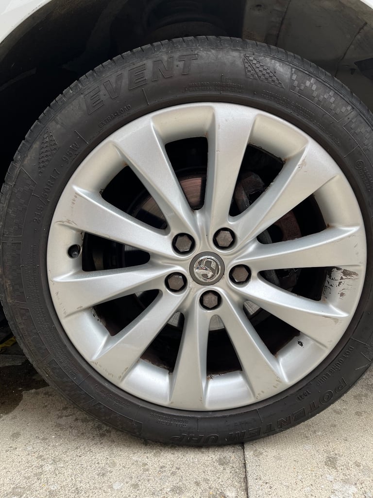 Vauxhall, ASTRA, Hatchback, 2012, Manual, 1598 (cc), 5 doors