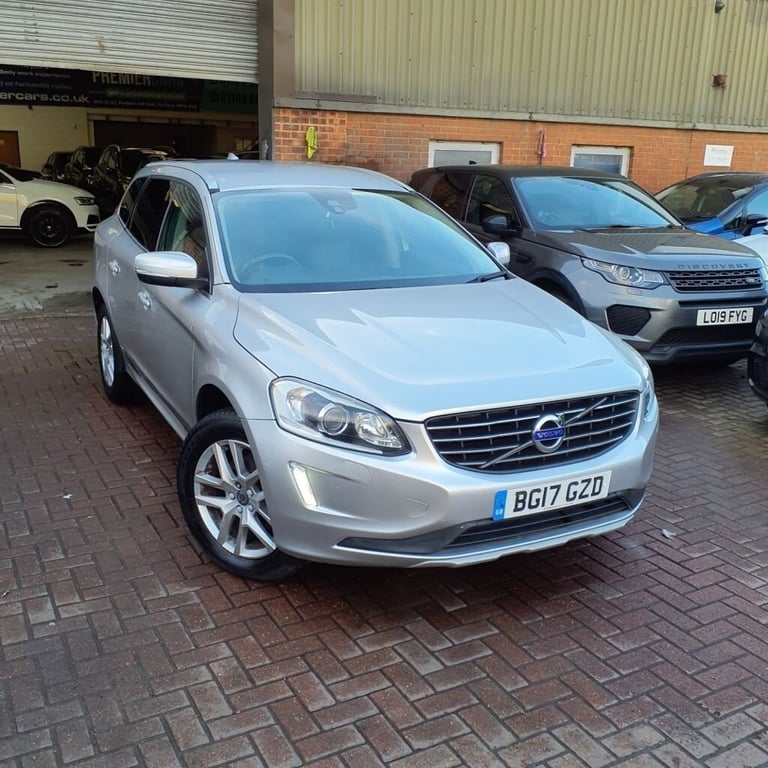 image for 2017 17 VOLVO XC60 2.0 D4 SE LUX NAV 5D 188 BHP DIESEL