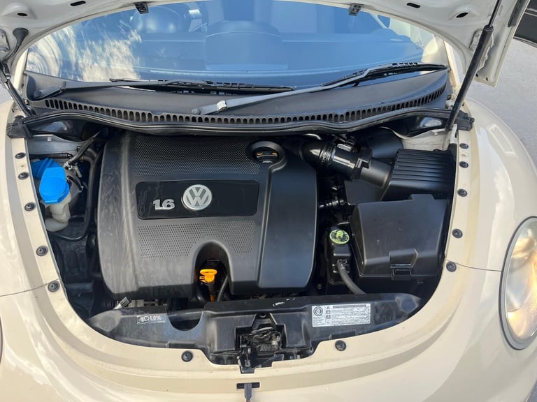 2010 Volkswagen Beetle LUNA 1.6 16v PETROL PX WELCOME 