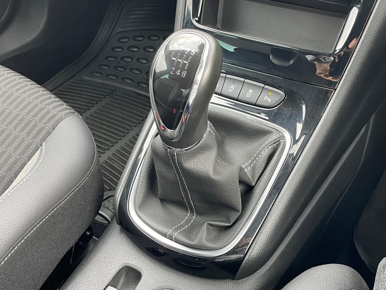 2021 Vauxhall Astra 1.2 Turbo Griffin Edition Euro 6 (s/s) 5dr HATCHBACK Petrol Manual