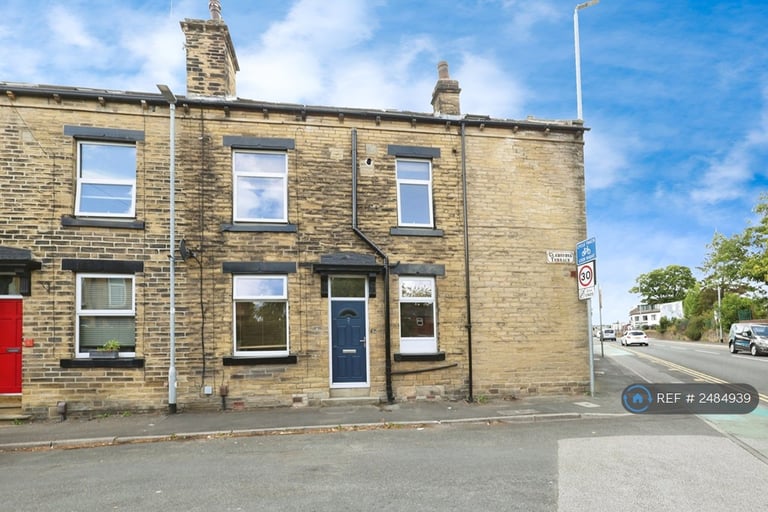 2 bedroom house in Gladstone Terrace, Stanningley, Pudsey, LS28 (2 bed) (#2484939)