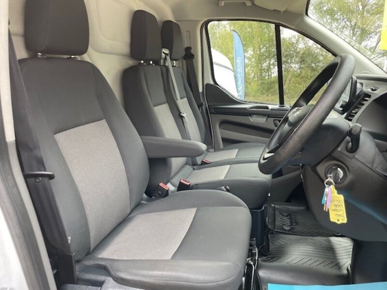 2021 Ford Transit Custom 300 EcoBlue Leader Panel Van Diesel Manual