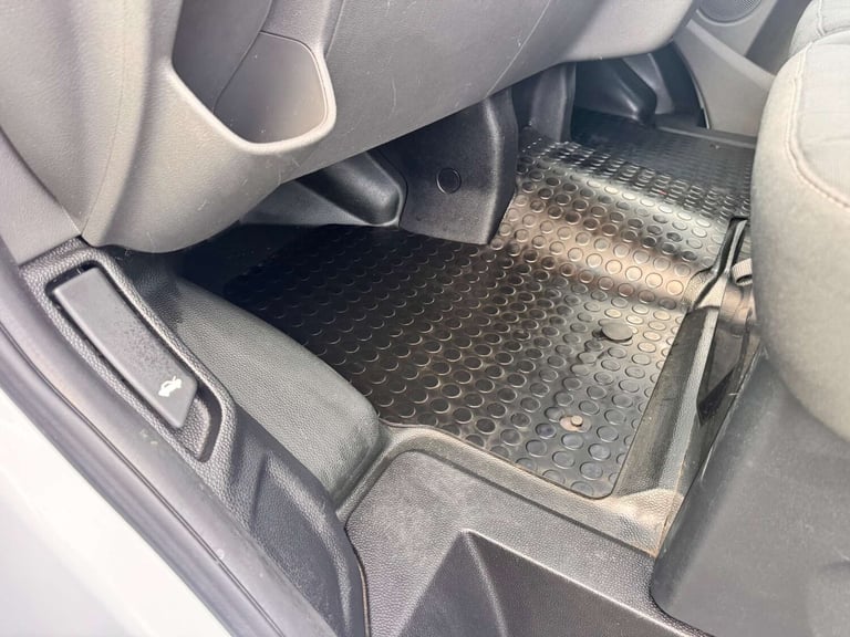 2019 Ford Transit Custom 2.0 Transit Custom 300 Trend + LWB + Ex Sky TV Panel Van Diesel Manual