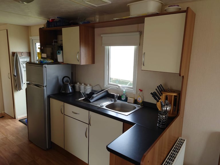 3 bedroom caravan to rent out of season - ideal for contractors or quiet breaks