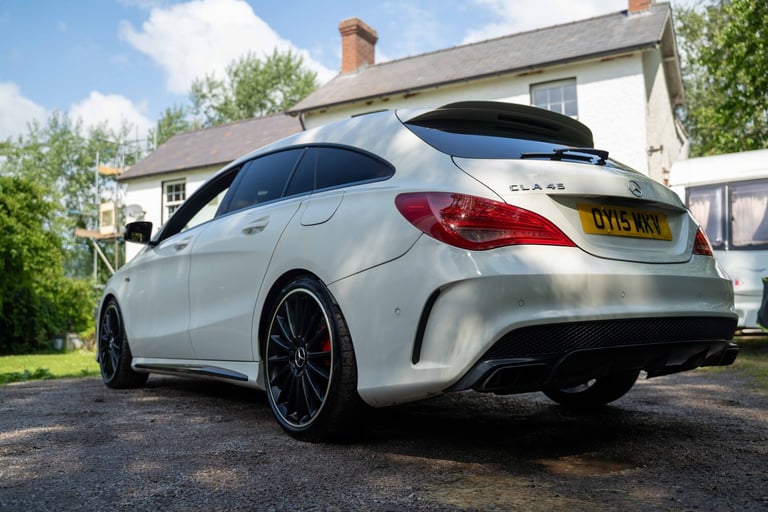 2015 Mercedes-Benz CLA45 AMG 4 Matic Shooting Brake Estate Pan roof, Huge Spec!