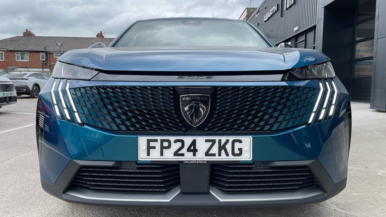 2024 Peugeot 3008 1.2 MHEV Allure e-DSC Euro 6 (s/s) 5dr SUV Hybrid Automatic