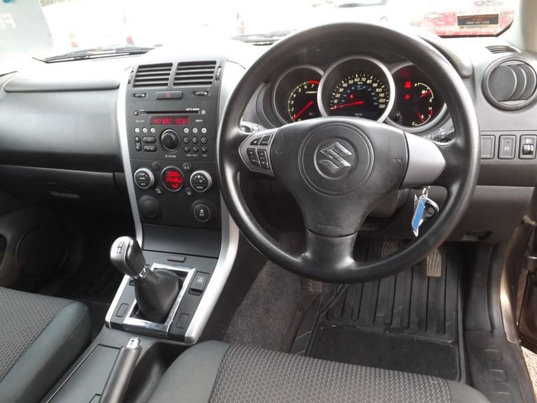 2013 Suzuki Grand Vitara 1.6 VVT SZ4 SUV 3dr Petrol Manual 4WD Euro 5 (106 ps) ESTATE Petrol Manual