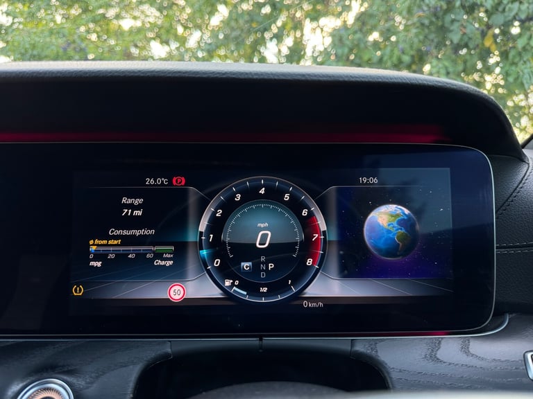 MERCEDES-BENZ E CLASS E400 3.0 V6 AMG LINE 4MATIC PREMIUM + E53 STYLING, 1 OWNER