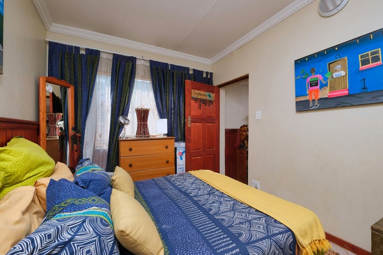 Spacious and Cosy Double Room for Rent in - LU2 9JR