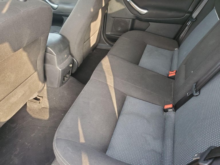 FORD MONDEO 2.0 TDCi Zetec 2012