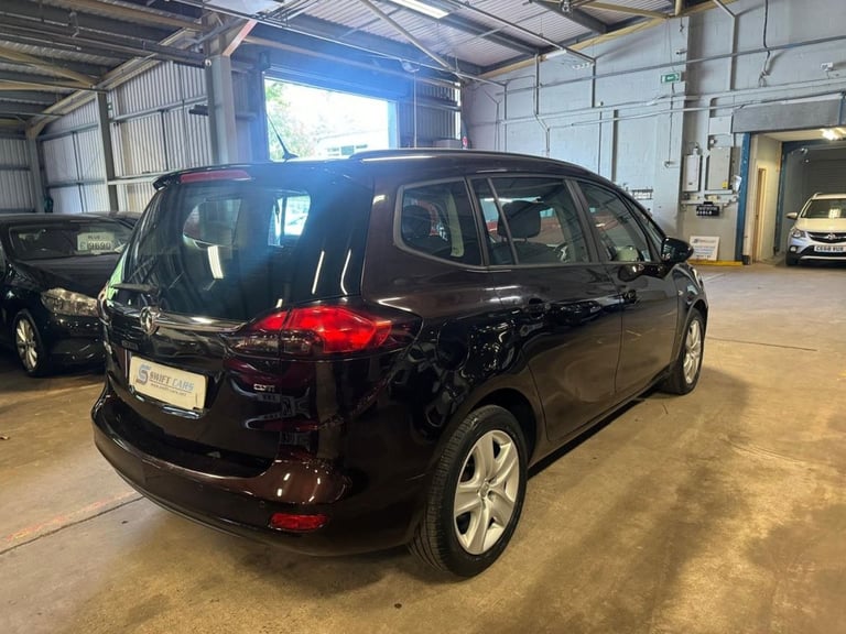 2014 Vauxhall Zafira Tourer 2.0 CDTi Exclusiv MPV 5dr Diesel Manual Euro 5 (130 ps) MPV Diesel Ma...