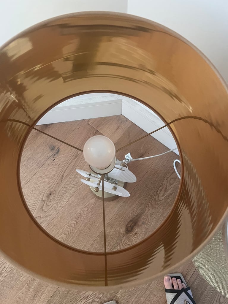 Elegant Gold Light – Add Warmth & Style