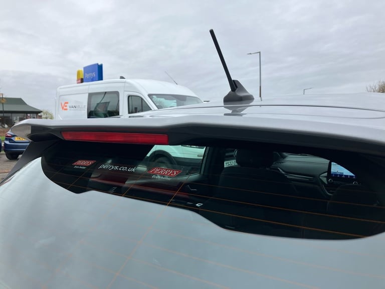 2023 Ford Puma 1.0 EcoBoost Hybrid mHEV ST-Line 5dr DCT Hatchback PETROL Automatic