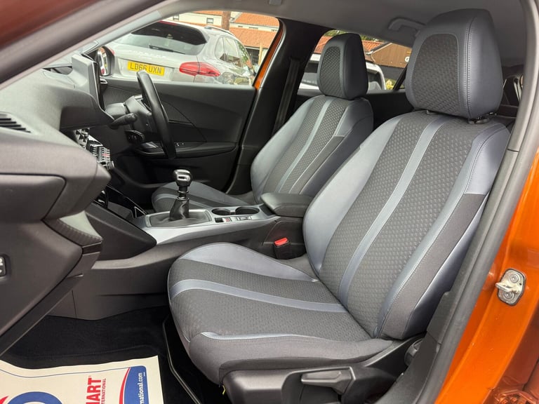 2020 Peugeot 2008 1.2 PureTech Allure Premium 5dr HATCHBACK PETROL Manual