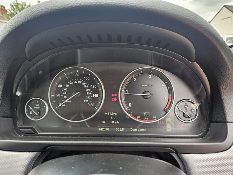 2011 BMW 5 Series 2.0 520d M Sport Euro 5 4dr SALOON Diesel Manual