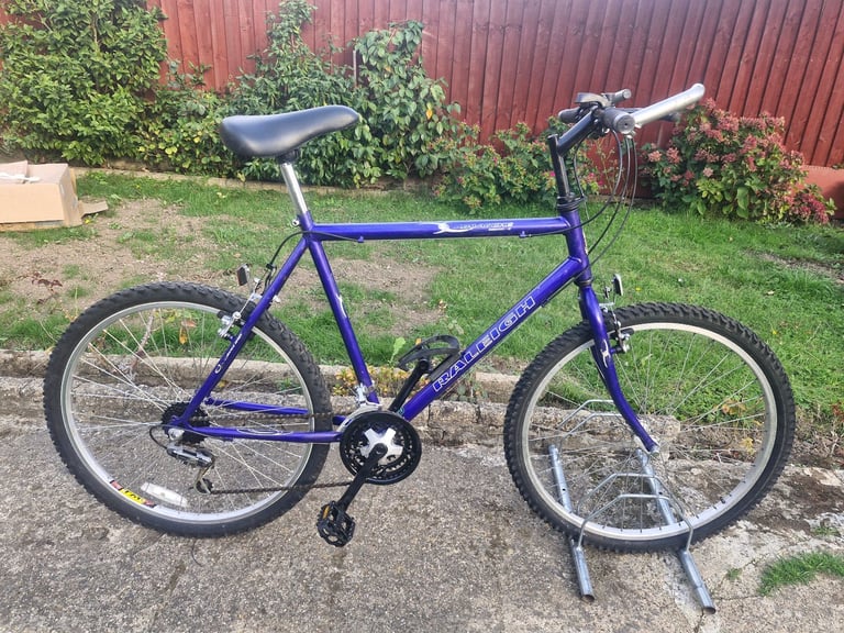 image for MENS GENTS ADULTS RALEIGH 26 INCH WHEELS 21 INCH FRAME 18 SPEED BIKE BICYCLE