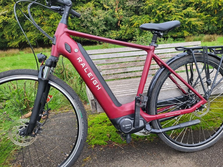 image for Raleigh Raleigh Motus Tour Hub Gear CrossBar 400wh Electric Hybrid Bike  mid drive