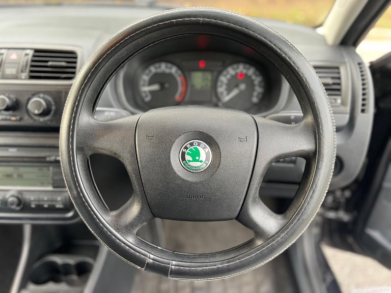 2008 Skoda Fabia 1.2 12V 1 5dr HATCHBACK PETROL Manual