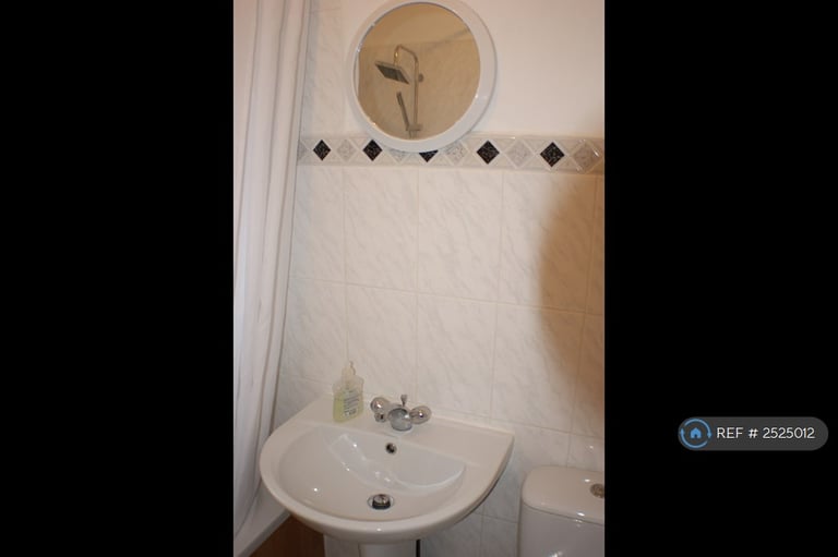 4 bedroom house in Iris Road, Southampton, SO16 (4 bed) (#2525012)