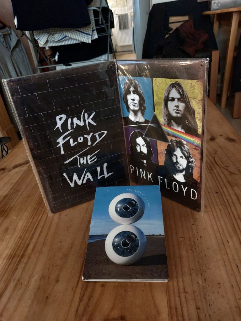 Music memorabilia 