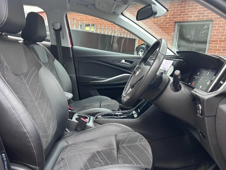 2024 Vauxhall Grandland 1.5 Turbo D Ultimate Suv 5dr Diesel Auto Euro 6 (s/s) (130 Ps) HATCHBACK ...