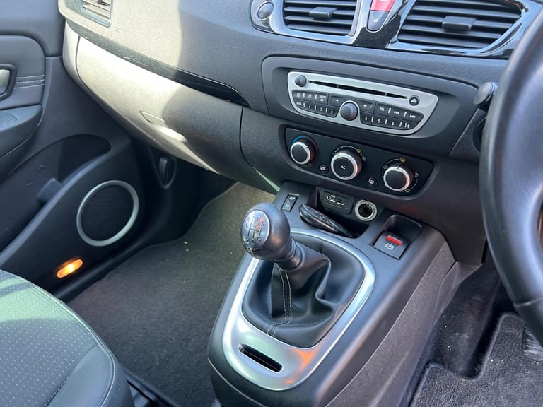 2011 Renault Grand Scenic 1.5 dCi Dynamique TomTom Euro 5 5dr MPV Diesel Manual