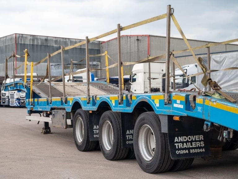 ANDOVER LOW LOADER 3 AXLE FIXED 45,000KG GVW