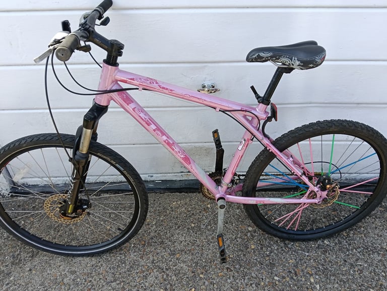 GT avalanche mountain bike, triangle rear frame,many new parts fitted 👍