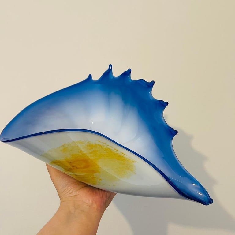 Vintage 1970s Murano Glass Centerpiece Shell Bowl Beautiful Blue 