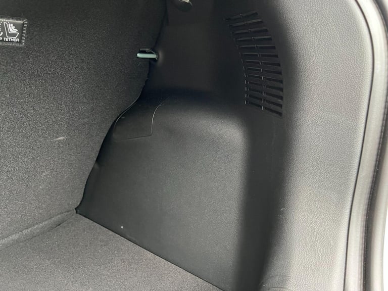 2025 Hyundai i10 1.2 Premium Auto Euro 6 (s/s) 5dr HATCHBACK Petrol Automatic