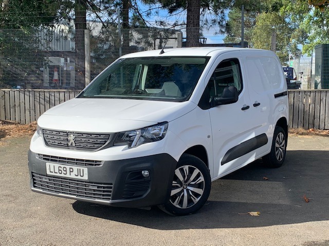 Peugeot Partner 1000 1.5 BlueHDi 100 Professional Van Diesel