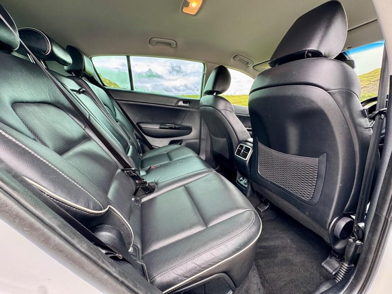 2016 Kia Sportage 1.7 CRDi 3 Euro 6 (s/s) 5dr ESTATE Diesel Manual