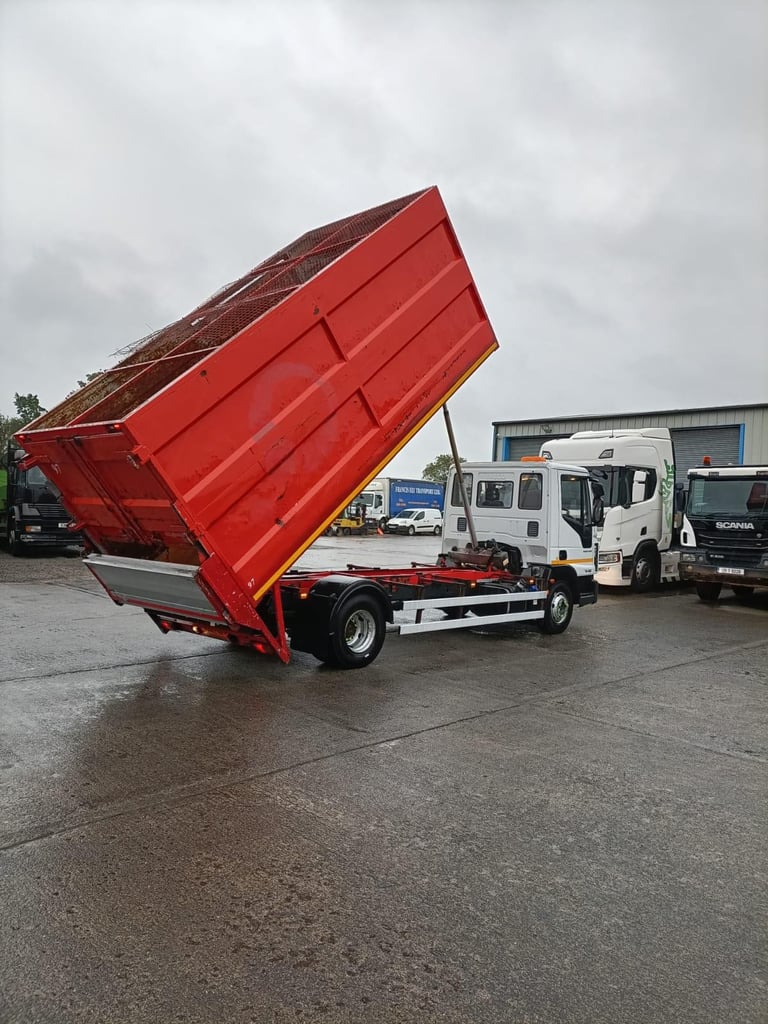 2017 Iveco Tipper Steel bulk body barn doors low k Other
