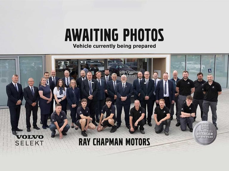2021 Volvo XC60 2.0 B4D Momentum 5dr AWD Geartronic ESTATE DIESEL Automatic