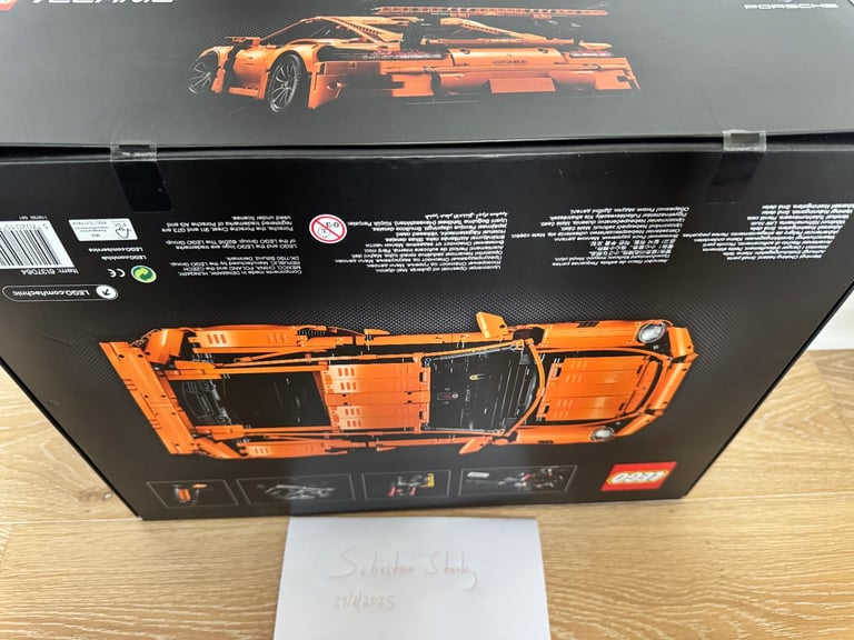 LEGO Technic Porsche 911 GT3 RS Set 42056 New Sealed Box. Excellent condition