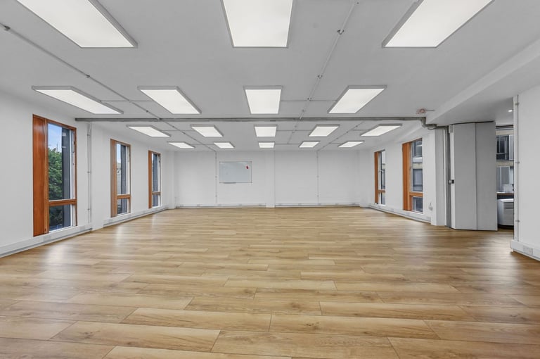 Open Planned Studio Space to rent in Shoreditch