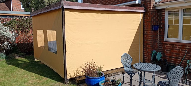 Pergola three fold down canvas sides