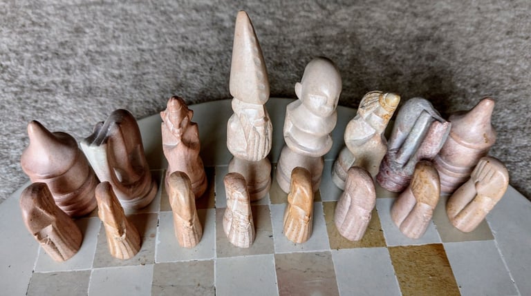 Chess set – African, soap stone chess set, 30cm diameter.   