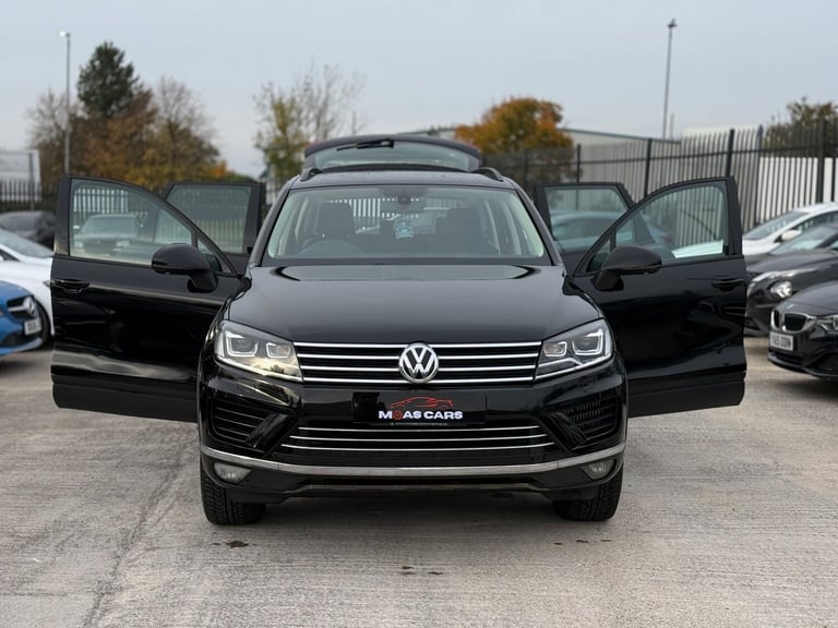 2015 Volkswagen Touareg 3.0 TDI V6 BlueMotion Tech Escape SUV 5dr Diesel