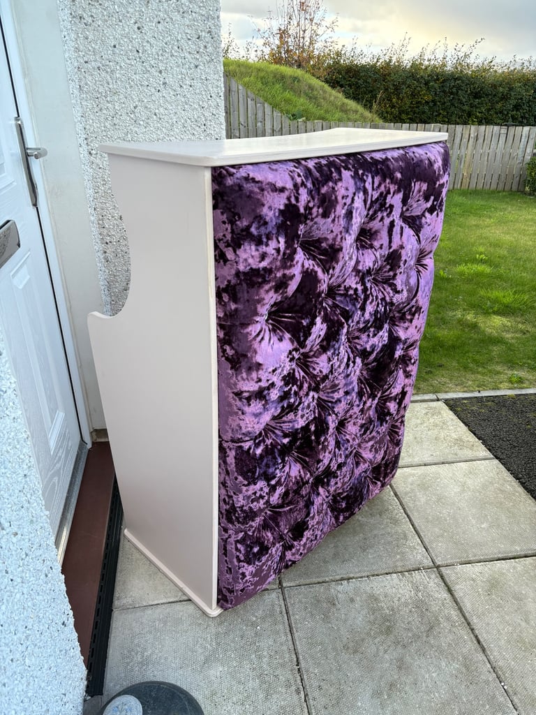 Salon welcome/reception desk