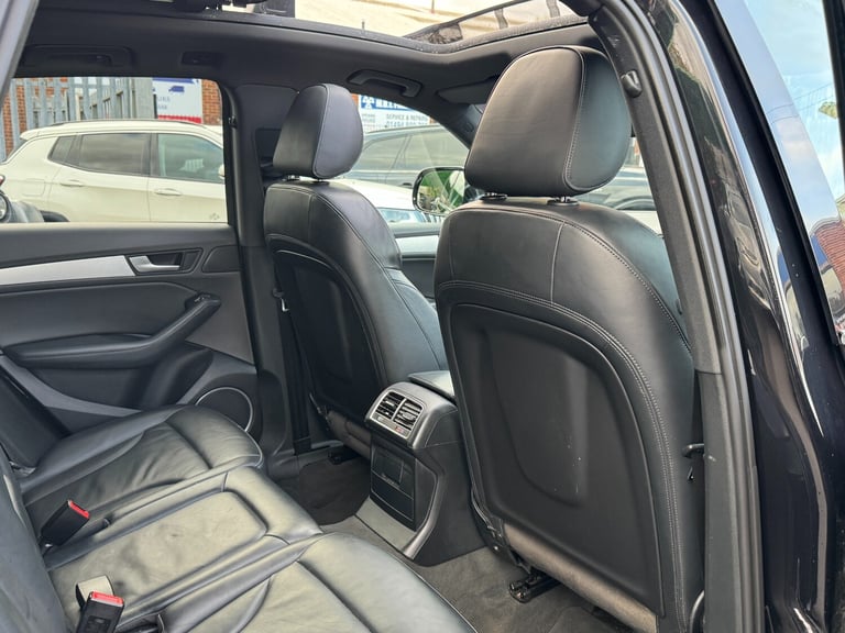 2014 Audi Q5 2.0 TFSI S line Plus SUV 5dr Petrol Tiptronic quattro Euro 6 (s/s) (225 ps) ESTATE P...