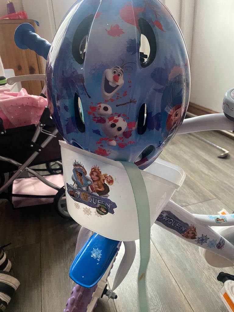 Girls bike and helmet 