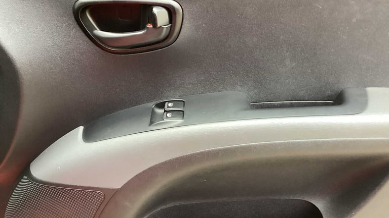 2013 Hyundai i10 1.2 Classic 5dr Hatchback Petrol Manual