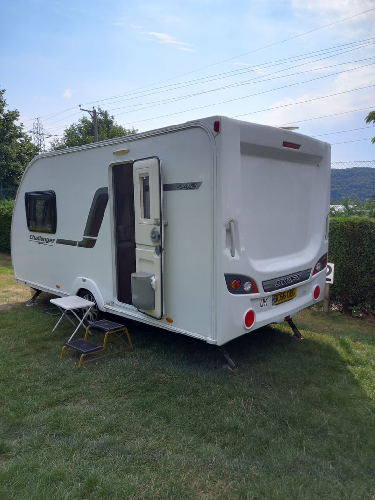 2013 Swift Challenger Sport 442