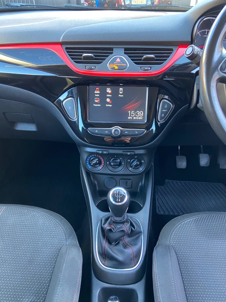 2017 Vauxhall Corsa 1.4 SRi Vx-line 5dr HATCHBACK Petrol Manual