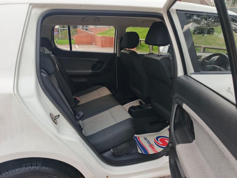 2010 Skoda Fabia 1.2 S Euro 5 5dr HATCHBACK Petrol Manual